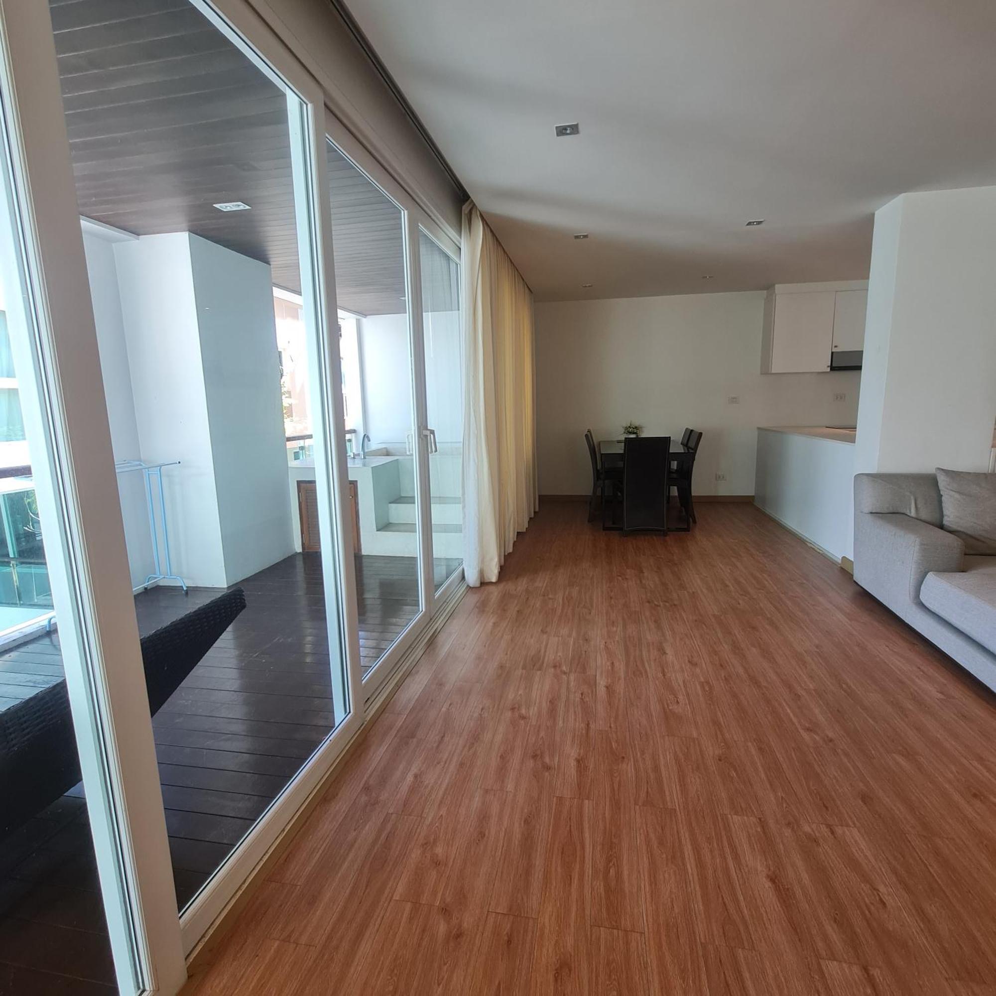 The Privilege Residence Patong Exterior foto