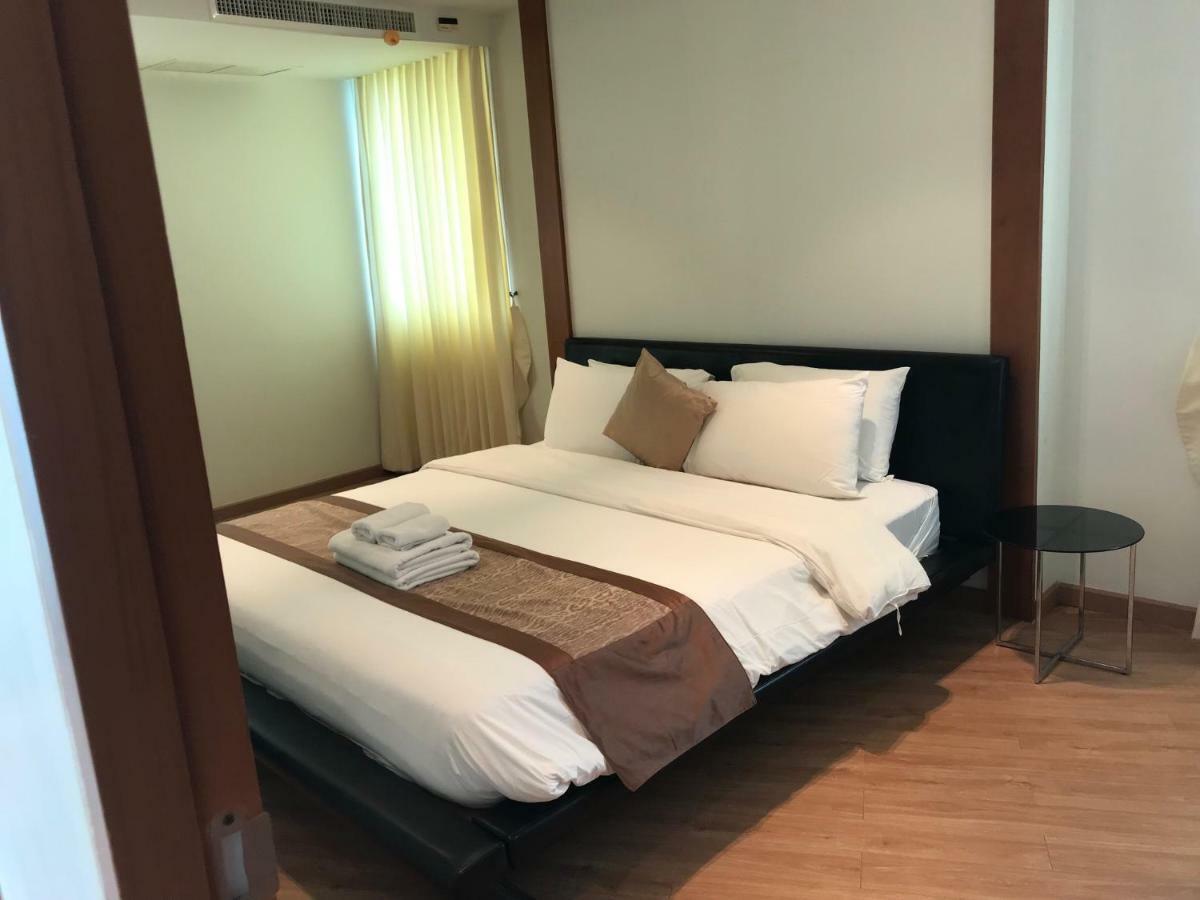 The Privilege Residence Patong Exterior foto